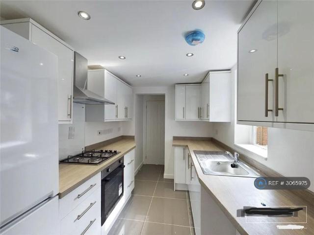 House for rent in Newtown, Reading