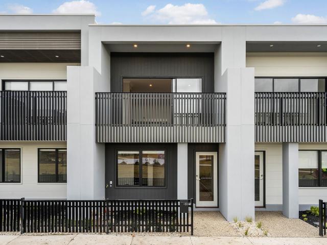 House for rent in Kinbrook, Melbourne