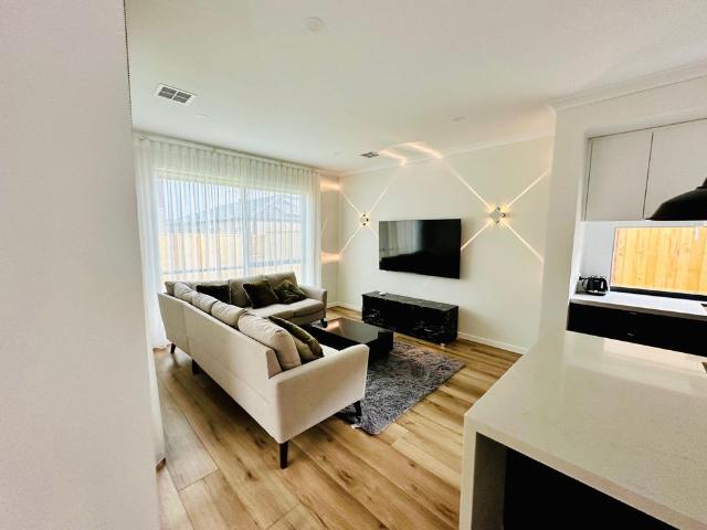 Room for rent in Camerons Creek, Victoria