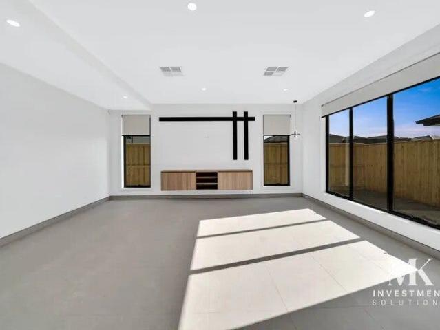 Room for rent in Camerons Creek, Victoria