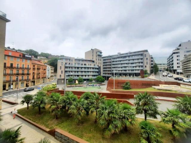 Apartamento en alquiler en Centro, Donostia-san Sebastián