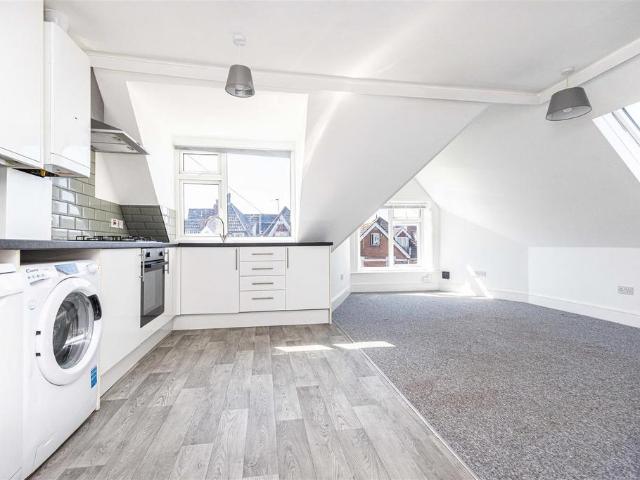 Apartment for rent in Boscombe, Bournemouth