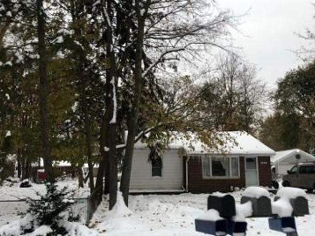 House for sale in Waterford, Michigan