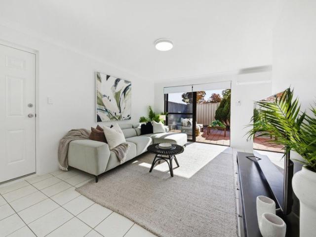 Villa for sale in Stirling, Western Australia