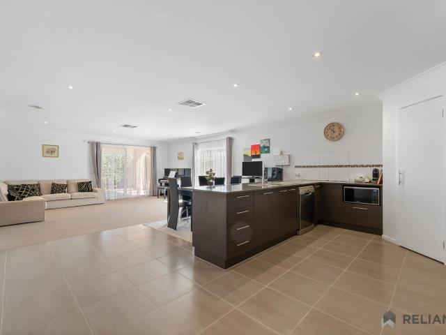 House for sale in Botanica Springs, Melbourne
