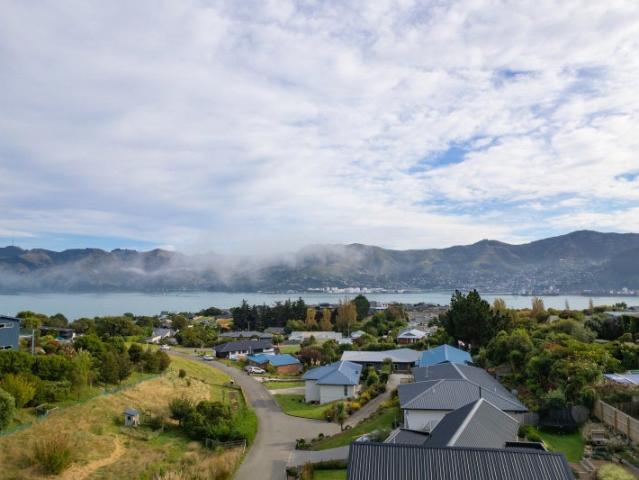 Land for sale in Little Akaloa, Canterbury
