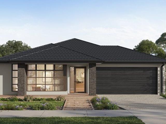 Cottage for sale in Pakenham, Melbourne