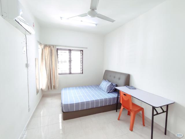 Room for rent in Petaling, Damansara Damai