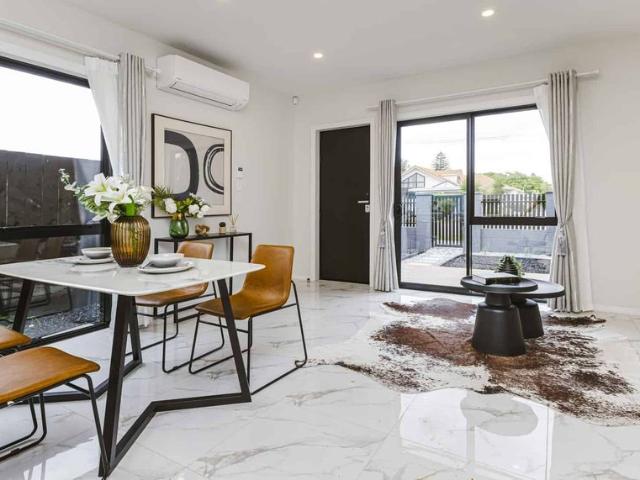 House for rent in Owhata