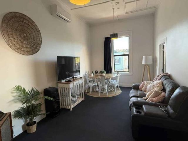 Apartment for rent in Days Bay, Wellington