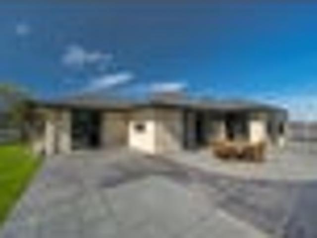 House for sale in Woodend, Canterbury