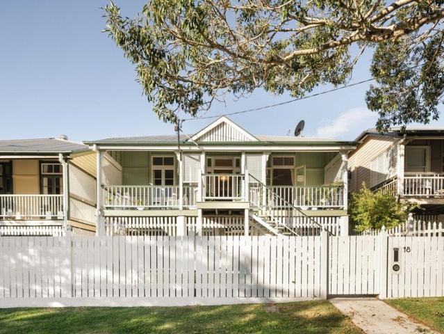 House for sale in Shorncliffe, City of Brisbane