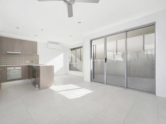 Townhouse for rent in Toombul, Queensland