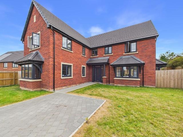 House for rent in Fenton, Stoke-on-Trent