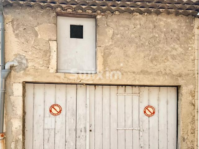 Garage vente à Nyons, Donzère