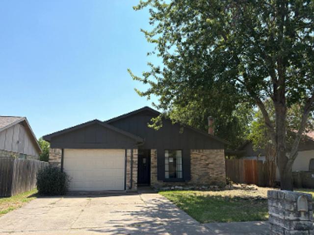 House for sale in Arlington, Texas