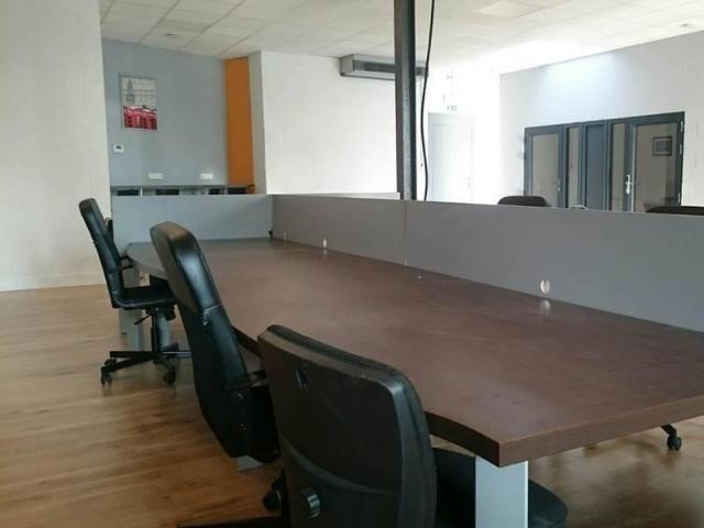 Bureau location à Brunehaut, Wallonie