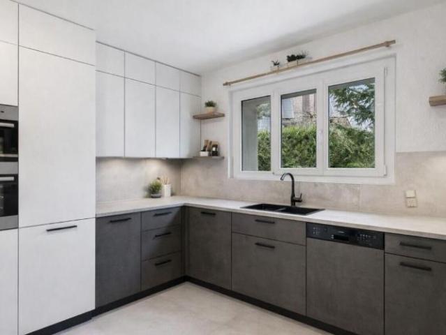 Haus kaufen in Commugny, Waadt