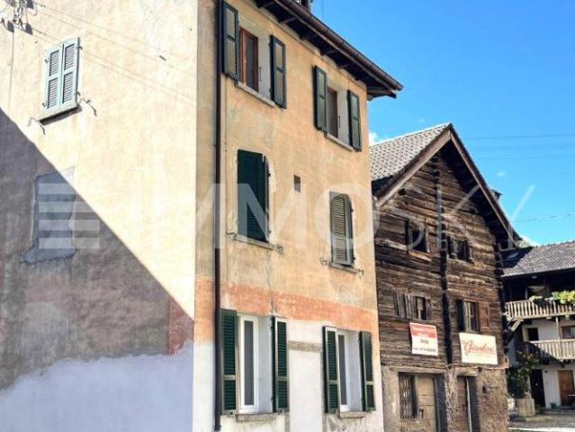 Haus kaufen in Serravalle, Tessin