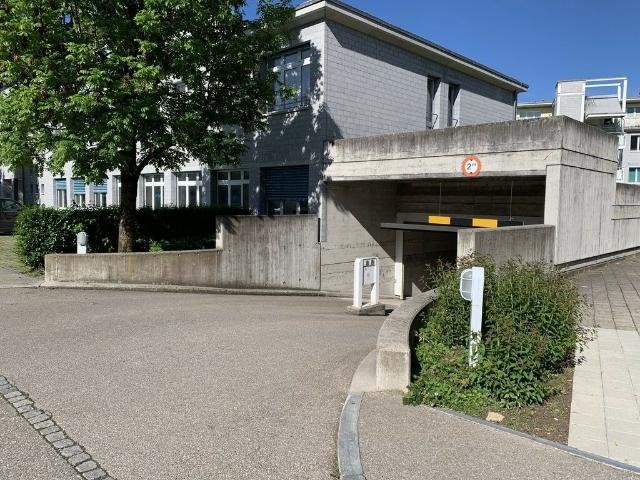 Garage mieten in Höchsteg, Männedorf