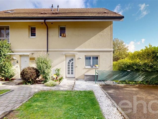 Reihenfamilienhaus kaufen in Genolier, Waadt
