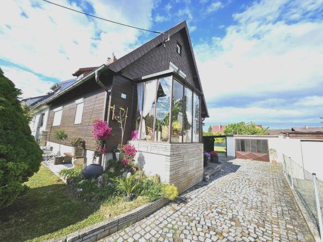 Haus kaufen in Enzesfeld-Lindabrunn, Niederösterreich