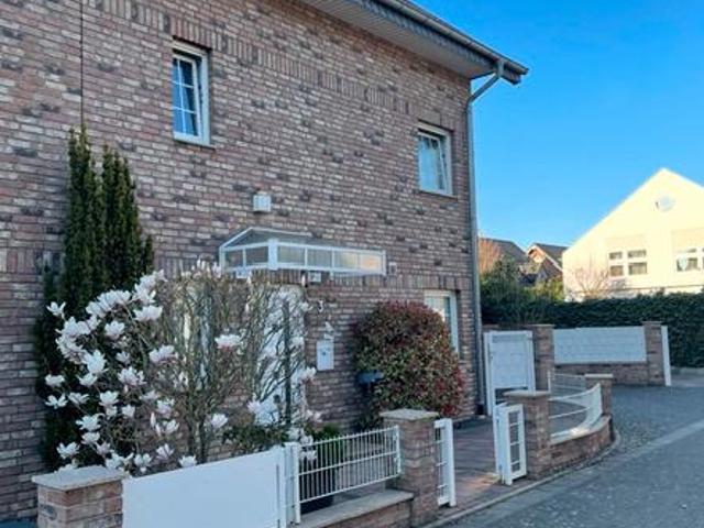 Haus kaufen in Pulheim, Nordrhein-Westfalen