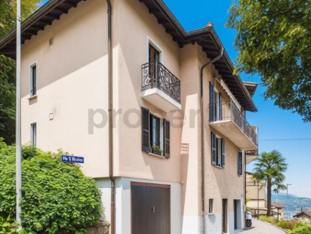 Haus kaufen in Aldesago, Tessin