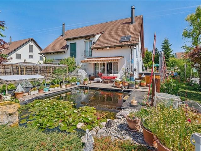 Reihenfamilienhaus kaufen in Oberglatt, Zürich