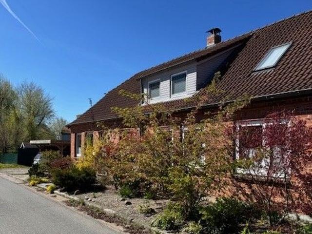 Doppelhaushälfte kaufen in Schleswig-Holstein