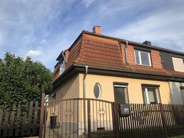 Doppelhaushälfte kaufen in Wallhausen, Sachsen-Anhalt