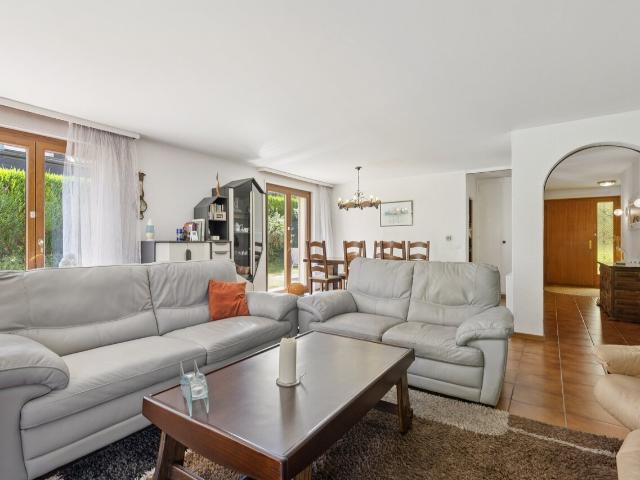 Immobilie kaufen in Echandens, Waadt