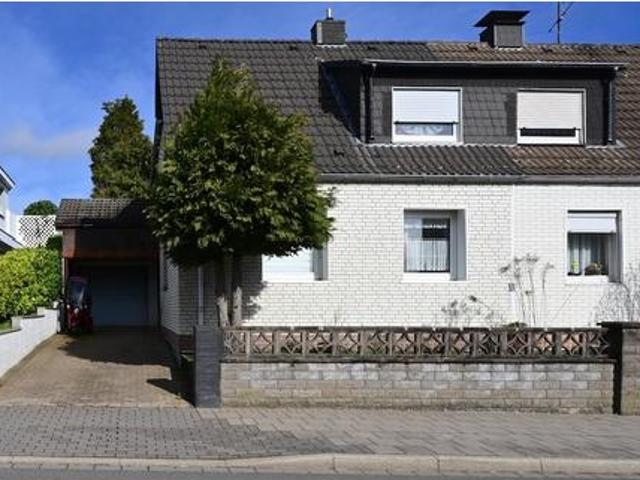 Haus kaufen in Velbert, Nordrhein-Westfalen