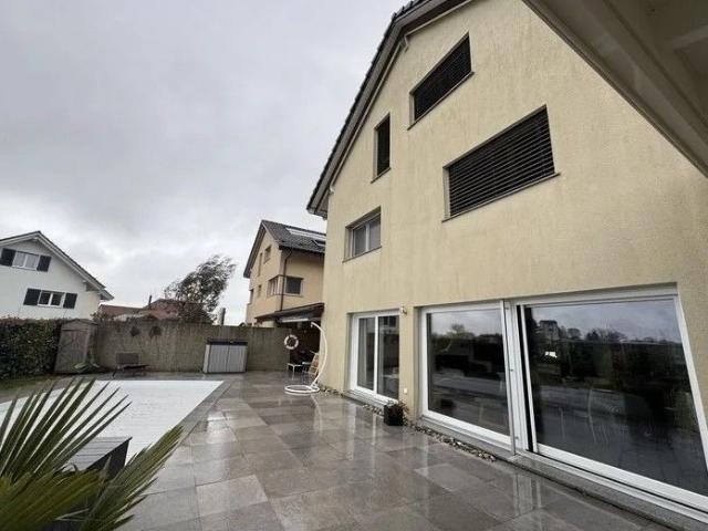 Haus kaufen in Ogens, Waadt
