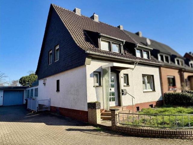 Haus kaufen in Rheinkamp, Moers