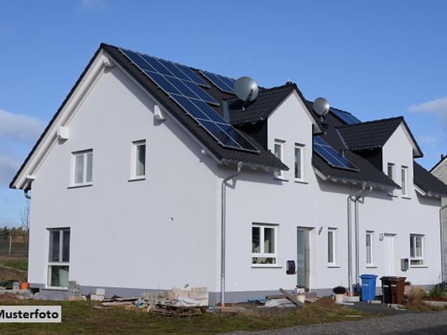 Doppelhaushälfte kaufen in Stadtoldendorf, Niedersachsen