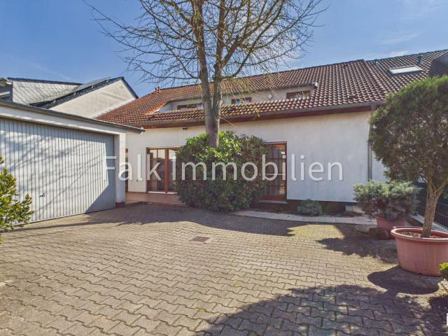 Haus kaufen in Waldhof, Mannheim