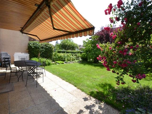 Einfamilienhaus kaufen in Renens, Waadt