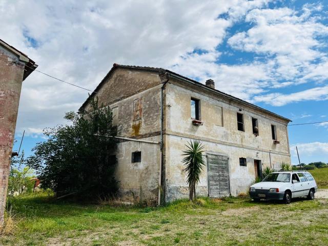 Rustico in vendita a Marche, Ancona