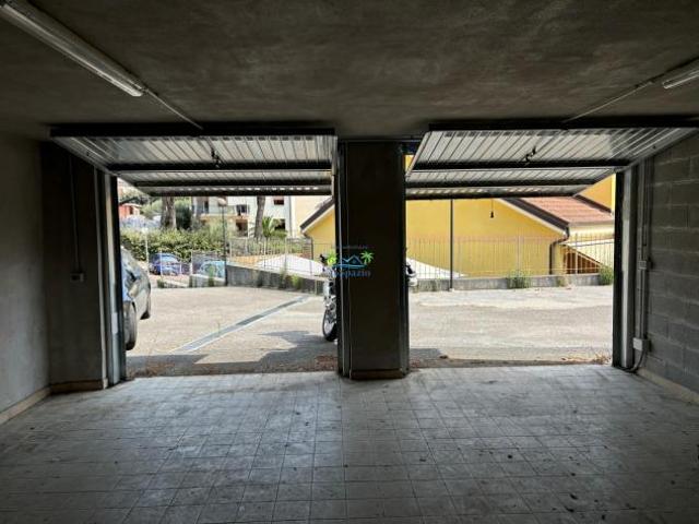 Box in vendita a Andora, Liguria