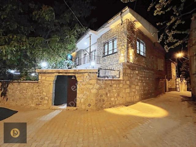 Fertek Mahallesi, Niğde Merkez içerisinde satılık Villa