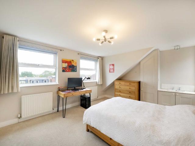 House for rent in London Borough of Merton, Greater London
