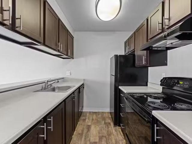 Condo for rent in Renton