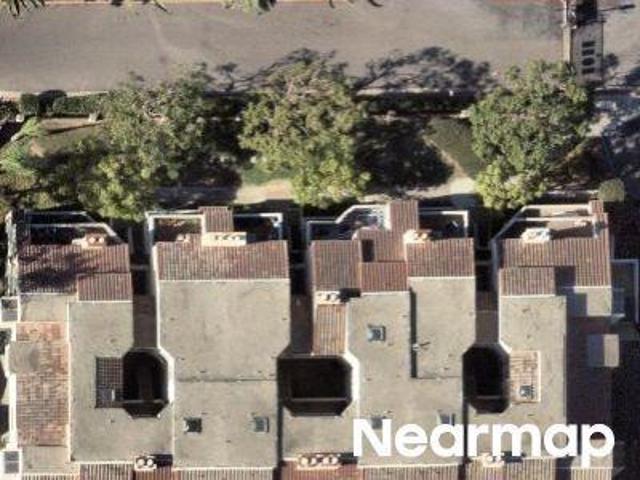 Condo for sale in Huntington Beach, Orange County