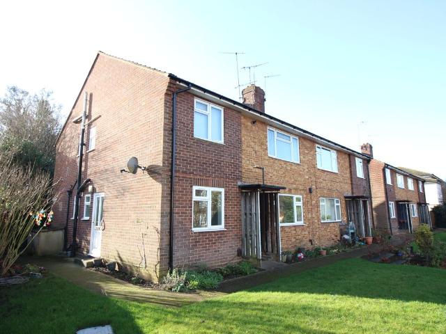 House for rent in Watford Heath, Watford