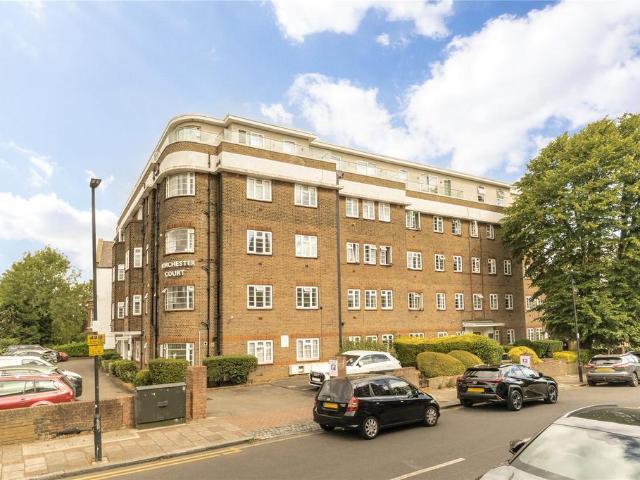 Apartment for rent in Muswell Hill, Greater London