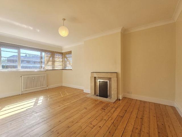 Apartment for rent in Herne Hill, Greater London