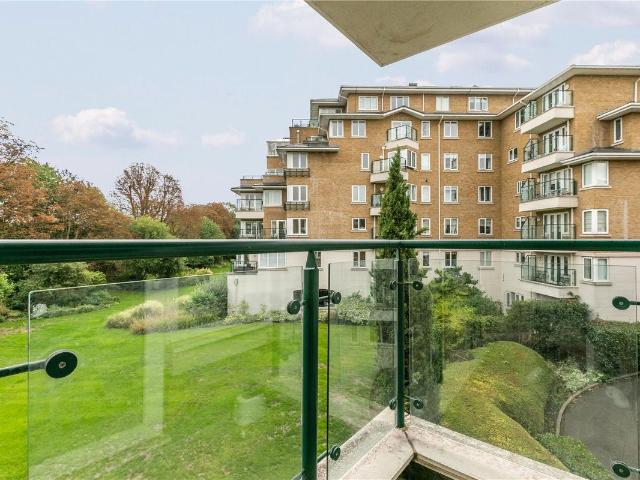 House for rent in London Borough of Richmond upon Thames, Greater London