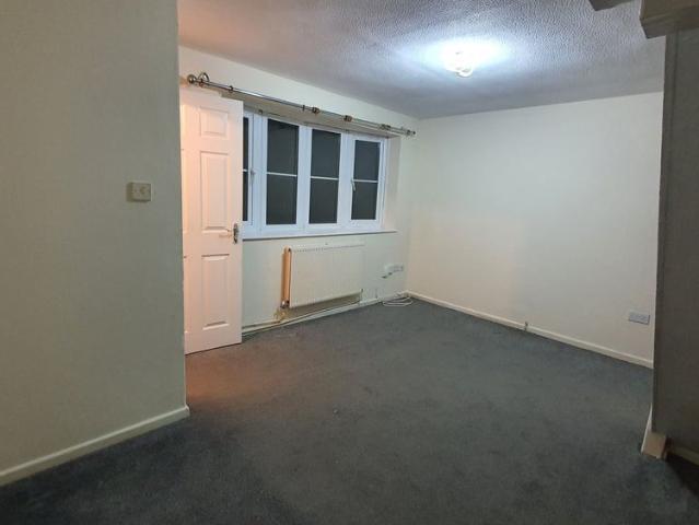 House for rent in Overstone Lodge, Northampton