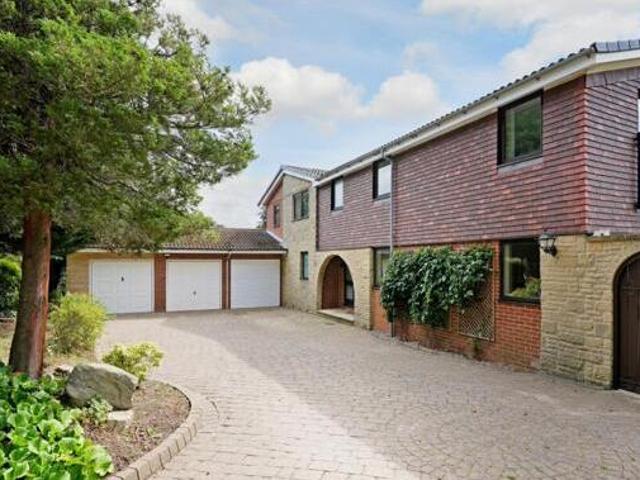 House for sale in Dore, South Yorkshire
